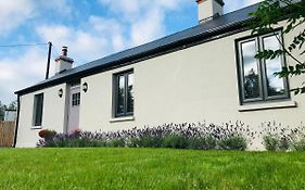 Lavender Cottage - 2 Bedroom Home